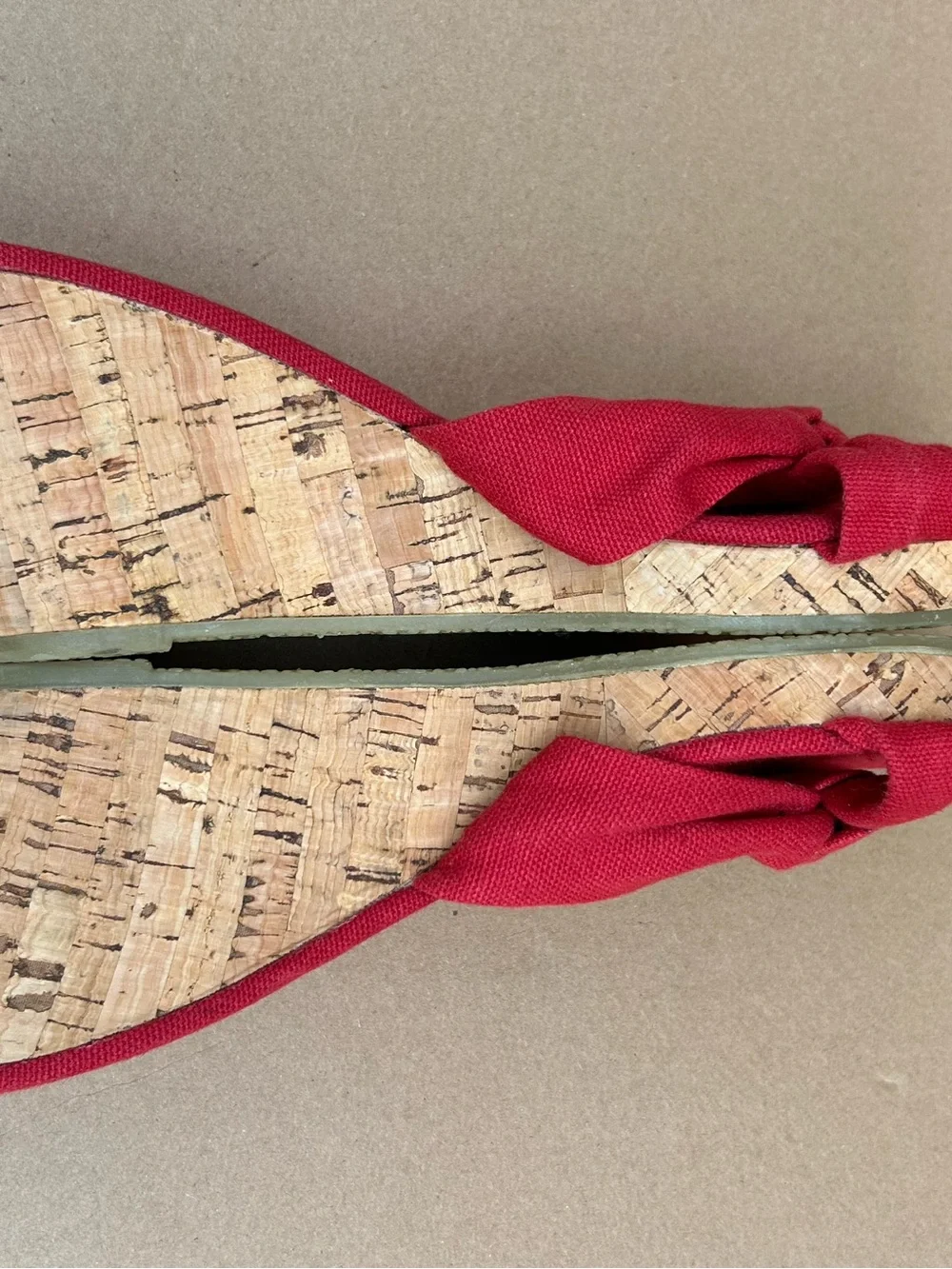 Old navy cork wedge sandals red bow slip on women’s sz 7 feminine casual strappy